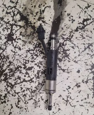 Citroen C4 SpaceTourer Fuel injector 9822715980