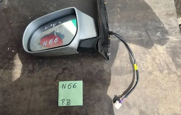 Mazda MPV II LW Front door electric wing mirror 8374628