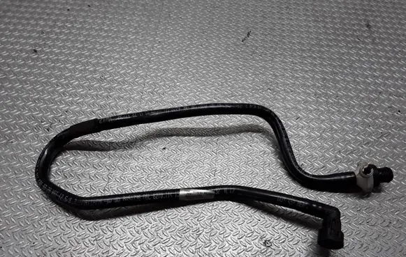 Mercedes-Benz C W204 Vacuum line/pipe/hose 2044303329