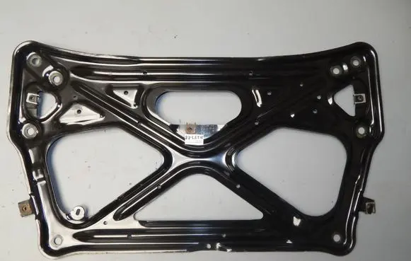 Audi A8 S8 D4 4H Engine mounting bracket 4H0399345N
