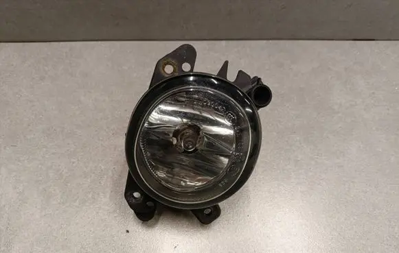 Mercedes-Benz ML W164 Front fog light 0305076001 A2518200756