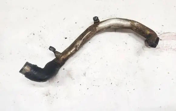 Volkswagen PASSAT B6 Intercooler hose/pipe