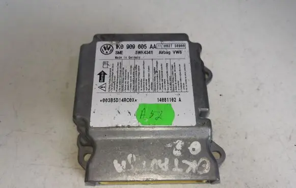 Skoda Octavia Mk2 (1Z) Airbag control unit/module 1K0909605AA