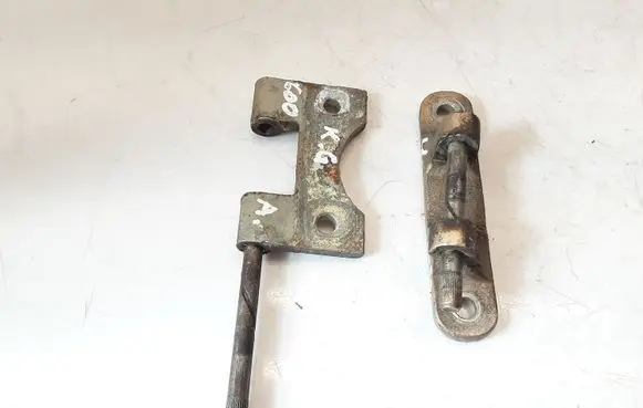 Mercedes-Benz W123 Rear door hinge set 12373003 123730030437 473U