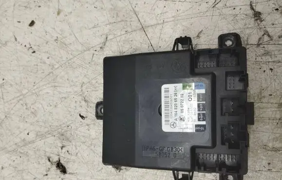 Mercedes-Benz ML W164 Door control unit/module a1648206526