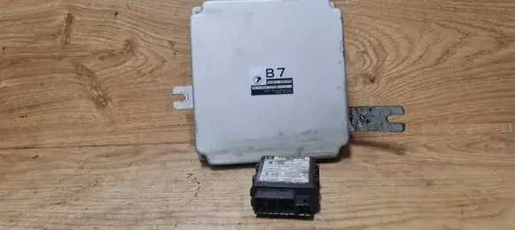 Subaru Impreza I Engine control unit/module 22611AE570 A18000D74 68205AE000