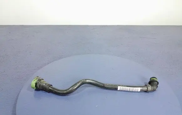 Audi A4 S4 B7 8E 8H Turbo turbocharger oiling pipe/hose 8597825
