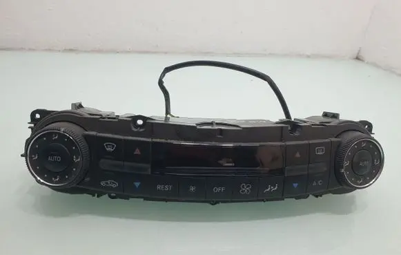 Mercedes-Benz CLS C219 Climate control unit 2198301085