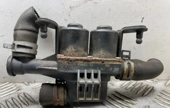 BMW 5 F10 F11 Coolant heater control valve 9119164