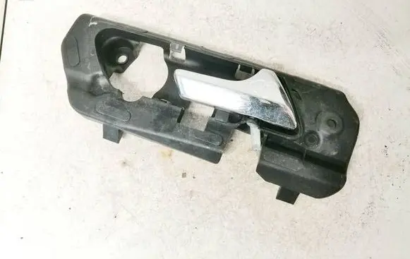 Mercedes-Benz ML W164 Rear door interior handle 302174