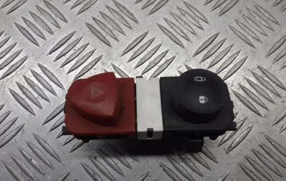 Renault Scenic II - Grand scenic II Hazard light switch 8200407415