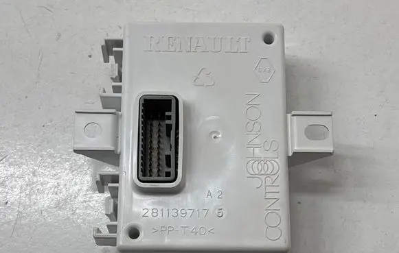 Renault Captur GPS navigation control unit/module 283468105R