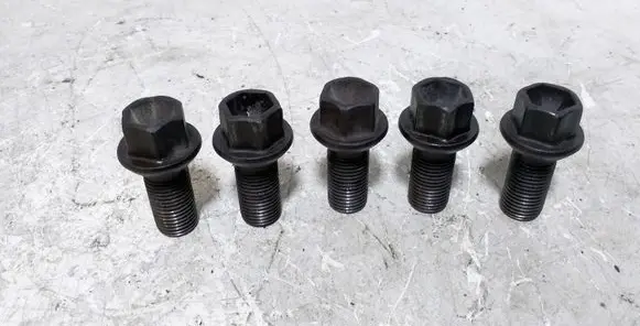 Mercedes-Benz CLA C117 X117 W117 Nuts/bolts 