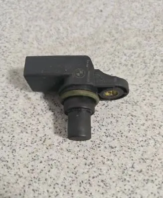 BMW 7 E65 E66 Camshaft position sensor 2249320