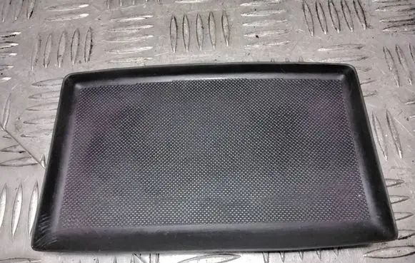 Volkswagen Polo IV 9N3 Panel drawer/shelf pad 6Q0858168 001579401