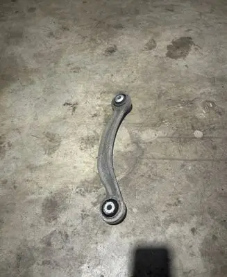 Mercedes-Benz E W212 Rear upper control arm/wishbone 20409F16