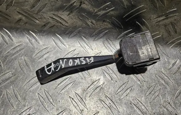 Opel Kadett D Indicator stalk 90069121 500902