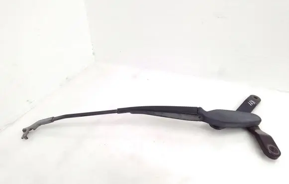Mercedes-Benz CLS C218 X218 Front wiper blade arm A2188200344