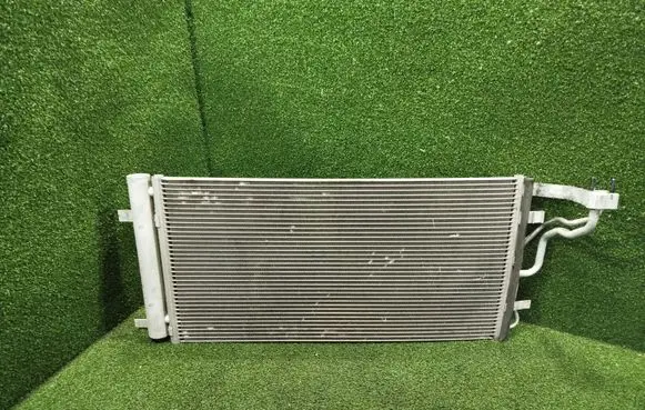 KIA Ceed A/C cooling radiator (condenser) HC200NXJBB A11382762