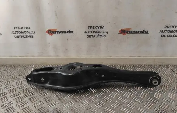 Volkswagen Tiguan Rear upper control arm/wishbone 3Q0505371E 3Q0505311G