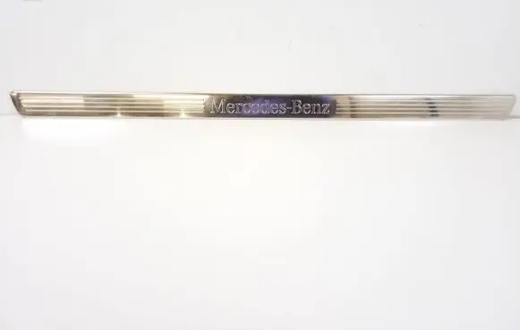 Mercedes-Benz C W204 Front sill trim cover A2046801935