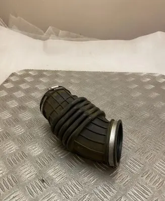 Volvo XC60 Air intake duct part 31370326