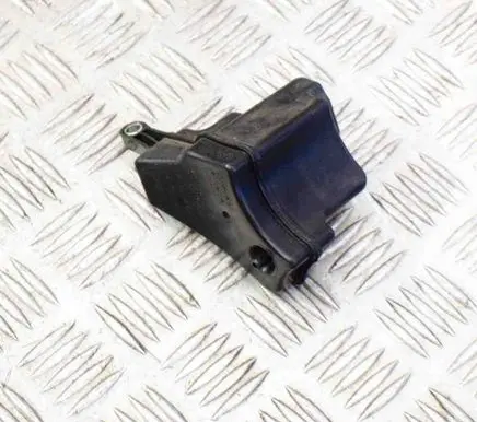Vacuum air tank