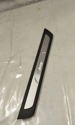 Jeep Grand Cherokee Front sill trim cover 1nc80dx9ab
