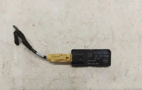 Audi Q7 4M Antenna control unit 4n0035500-jlk01