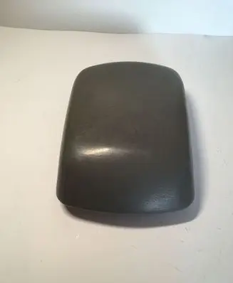 Toyota Hilux (AN10, AN20, AN30) Armrest 