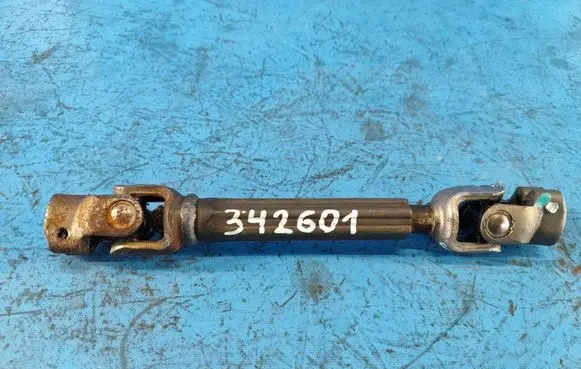 Suzuki Kizashi Steering column universal joint 