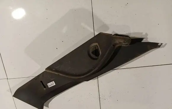 Toyota Auris 150 (D) pillar trim (bottom)