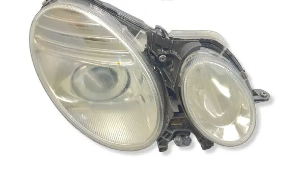 Mercedes-Benz E W211 Headlight/headlamp 16259200 5DC00906000