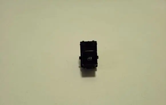Nissan Qashqai J12 Electric window control switch 254116XL0A
