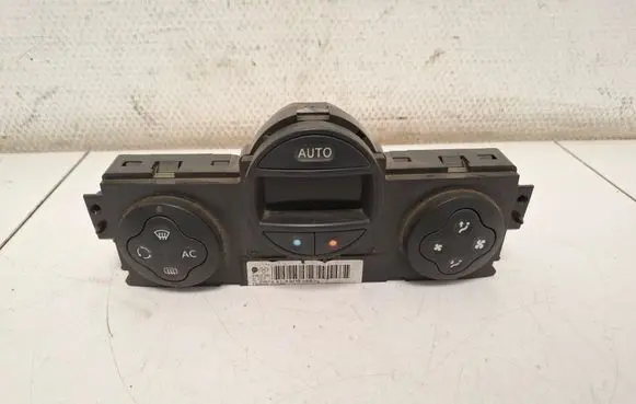 Renault Megane II Climate control unit 8200344840 69340019