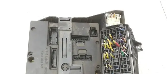 Renault Scenic I Fuse module 8200029342B 602062718 S108502610