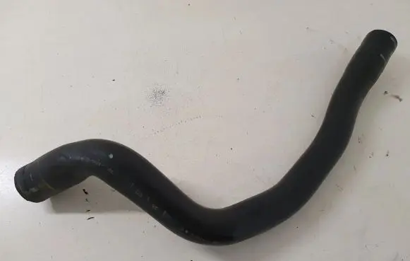 Ford C-MAX I Engine coolant pipe/hose