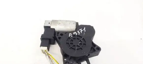 Mazda 3 I Front door window regulator motor CM011760