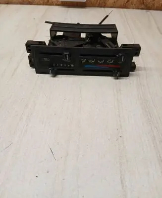 Nissan Terrano Climate control unit 5971030769