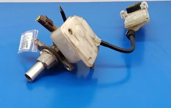 Peugeot 307 Master brake cylinder