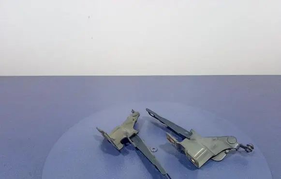 KIA Sorento Engine bonnet/hood hinges