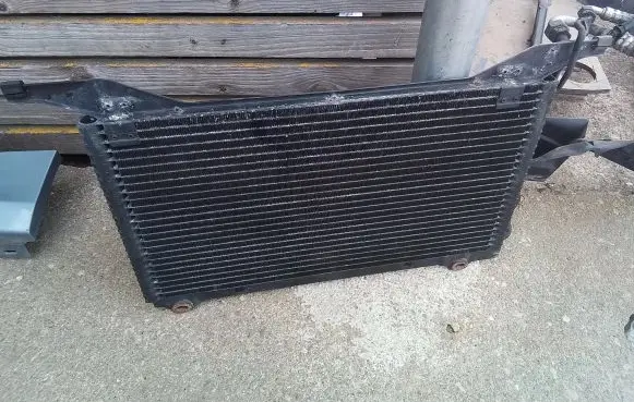 A/C cooling radiator (condenser)