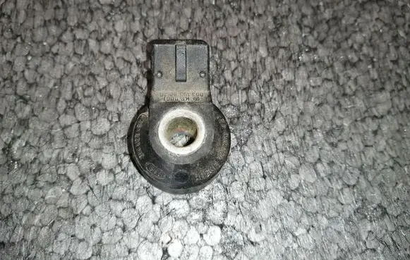 Detonation knock sensor
