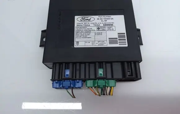Ford Focus Comfort/convenience module 98AG15K600