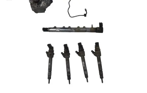 BMW 1 E81 E87 Fuel injection system set 0445010506 0445214134 0445110289