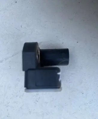 Mercedes-Benz GLE AMG (W166 - C292) Airbag deployment crash/impact sensor A0009057600 10171103113