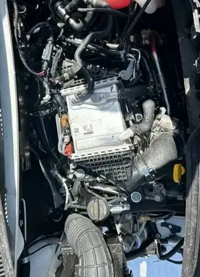 Volkswagen Transporter - Caravelle T6 Engine swap DNA