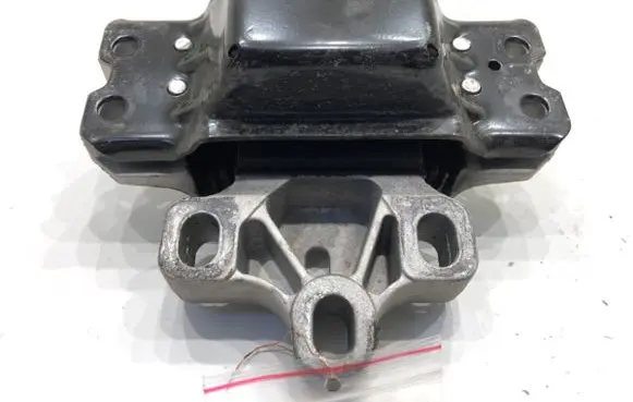 Volkswagen PASSAT CC Engine mount vacuum valve 1001990151