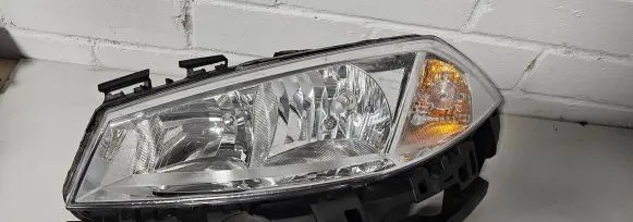 Renault Megane II Headlight/headlamp 89306999 088334