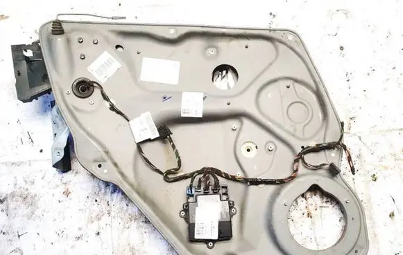Mercedes-Benz B W245 Sliding door window regulator with motor a1697301579